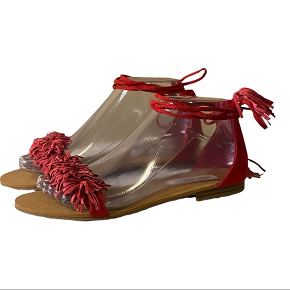 STEVE MADDEN FLATS - Picture 4 of 9